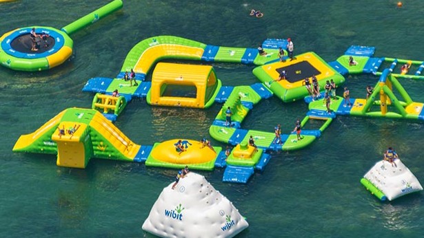 sea inflatable wipe out Marbella